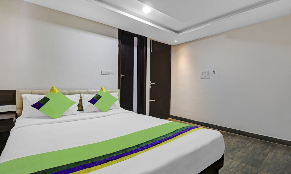 Standard Room - Photo 13