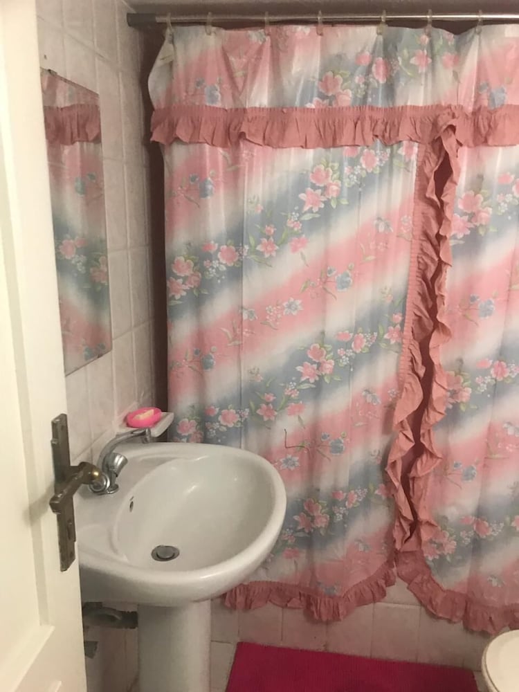 Comfort Apartment, 2 Bedrooms, Mountain View photo 3