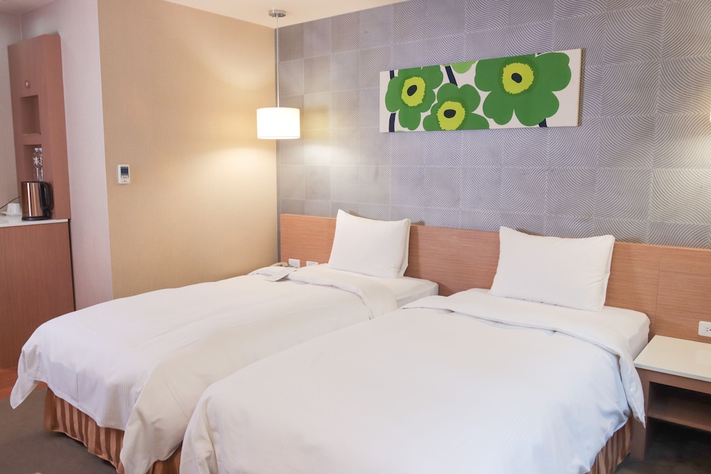 Business Twin Room photo 3