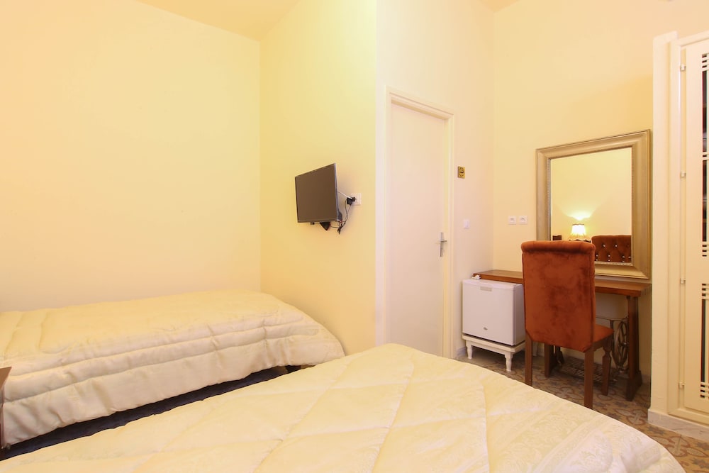Luxury Room photo 2
