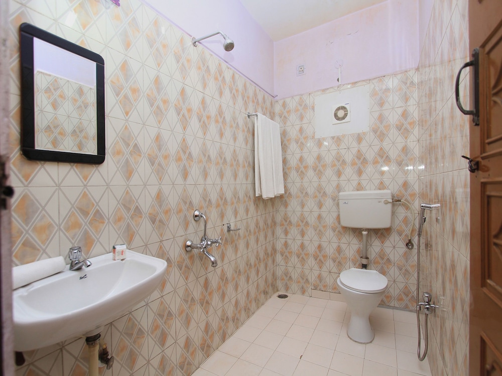 Deluxe Double Or Twin Room, 1 King Bed photo 2
