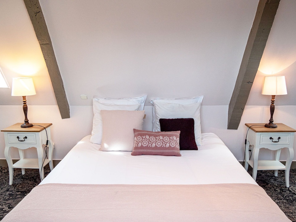 Romantic Double Room, Ensuite (Chambre Rose) - Photo 1