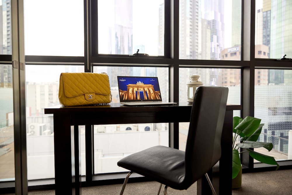 Premium Penthouse Apartment - Photo 9