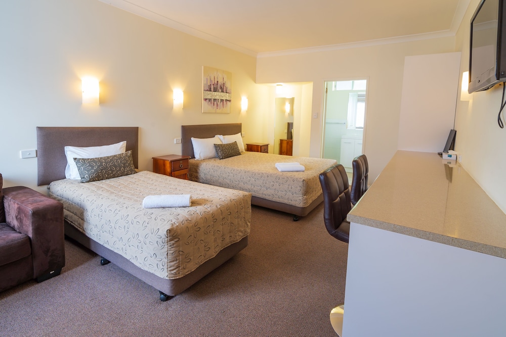 Superior Double or Twin Room, Accessible, Garden View photo 1