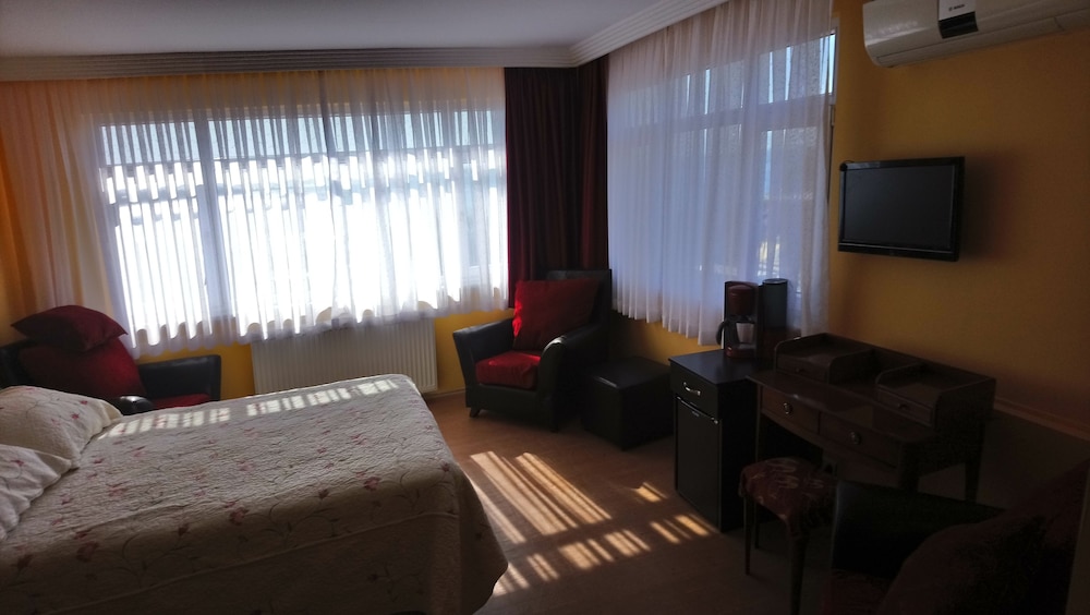 Single Room photo 2