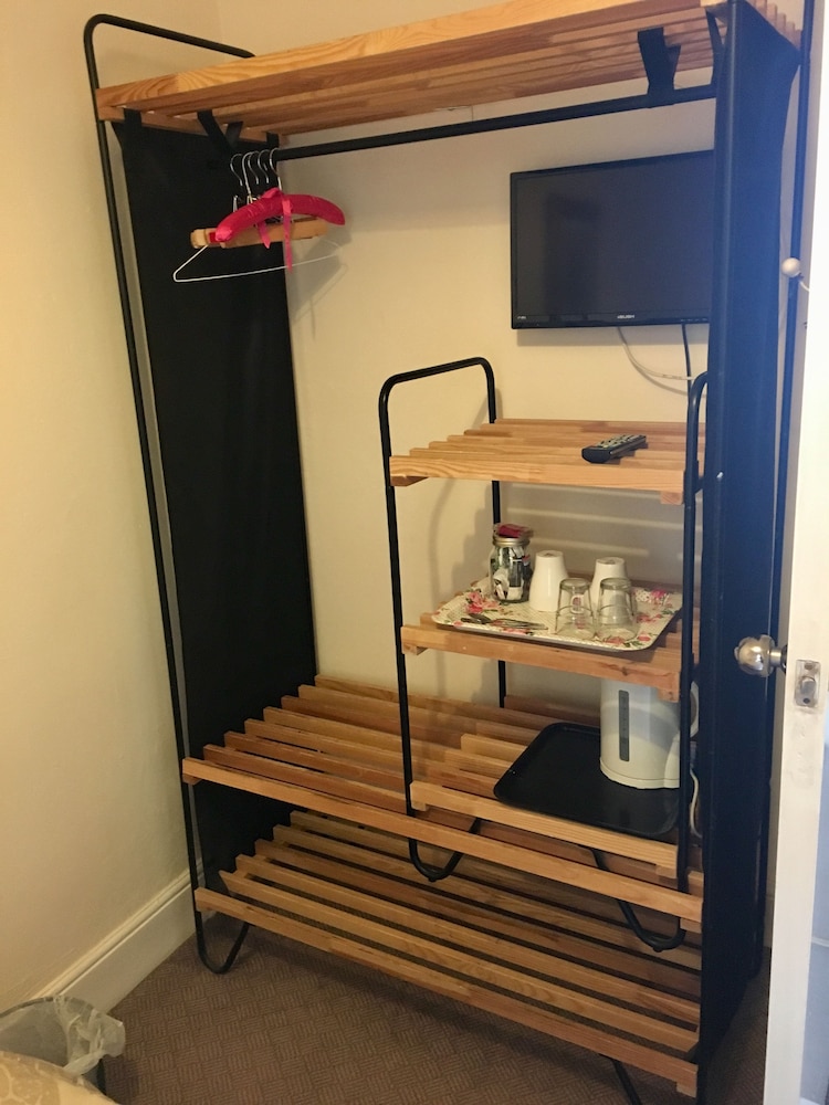 Standard Double Room, 1 Double Bed, Ensuite photo 3