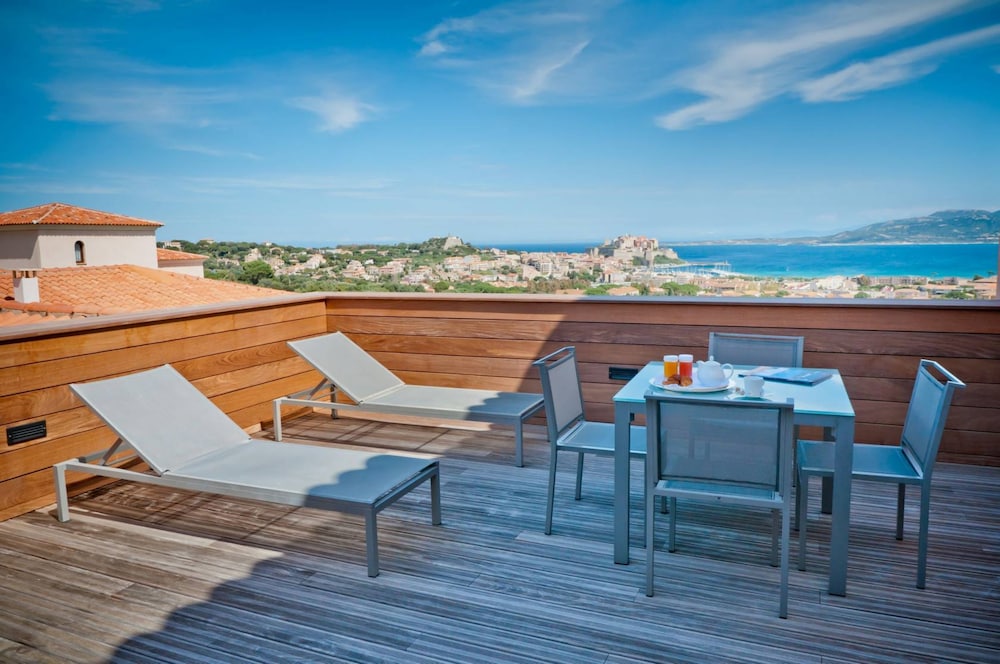 Suite 2 Chambres 2 Salles de bain vue mer photo 2