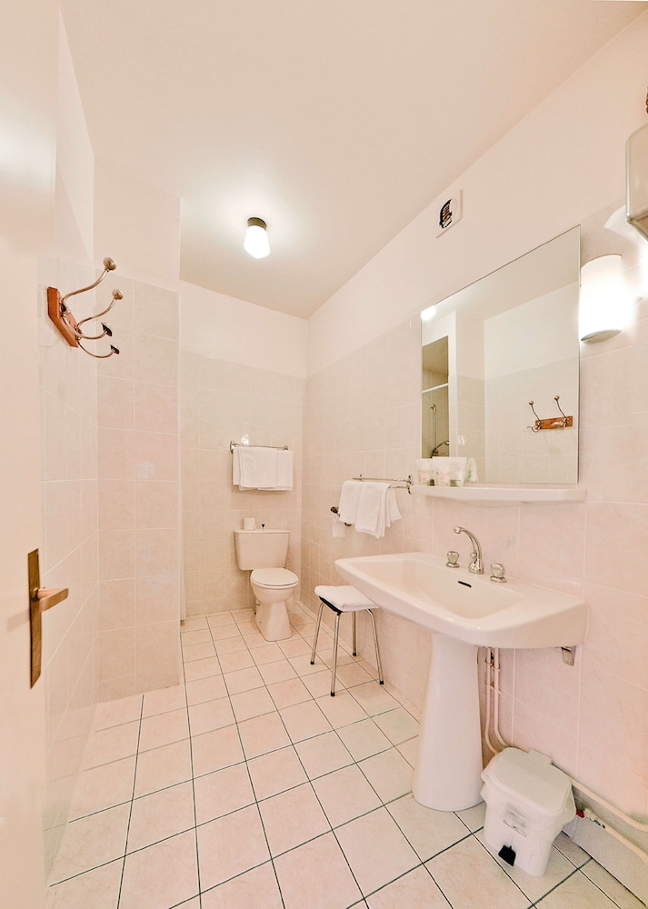 Junior Suite, Multiple Beds, Non Smoking Junior Suite, Multiple Beds, Non Smoking
