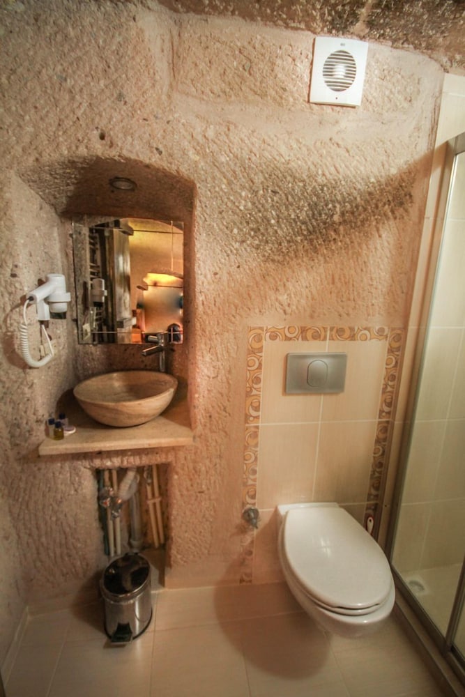 Honeymoon Suite, 1 Bedroom, Valley View photo 2