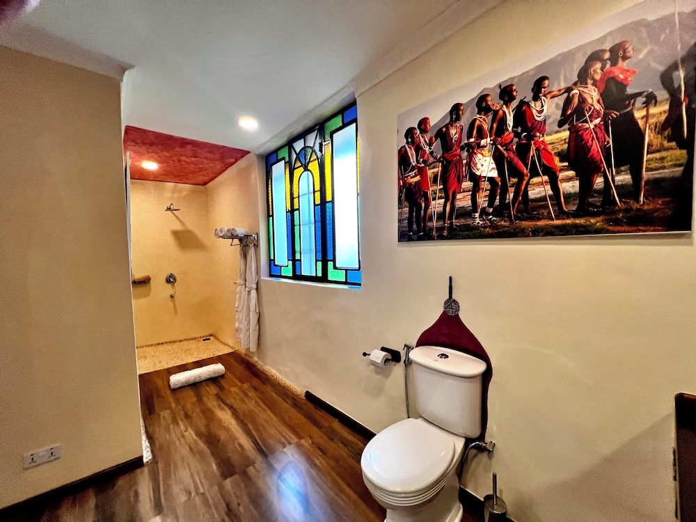 Honeymoon Suite photo 3