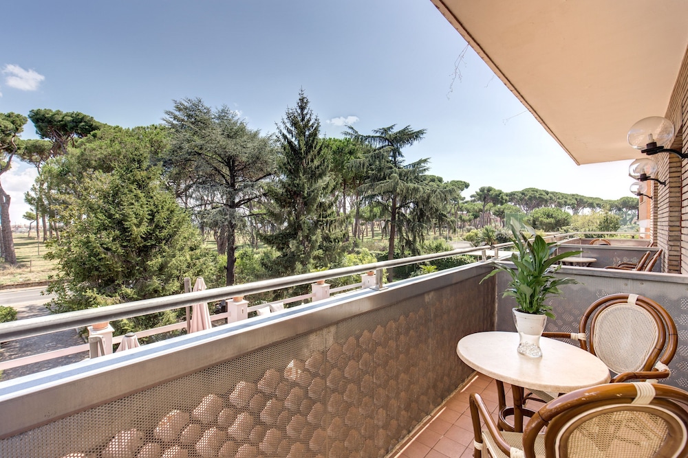 Superior Double or Twin Room, Garden View photo 2
