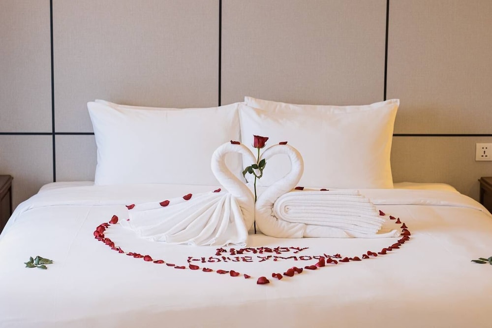 Deluxe Suite - Photo 2