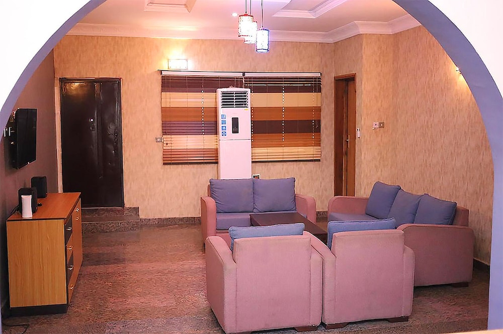 Apartment - Photo 8