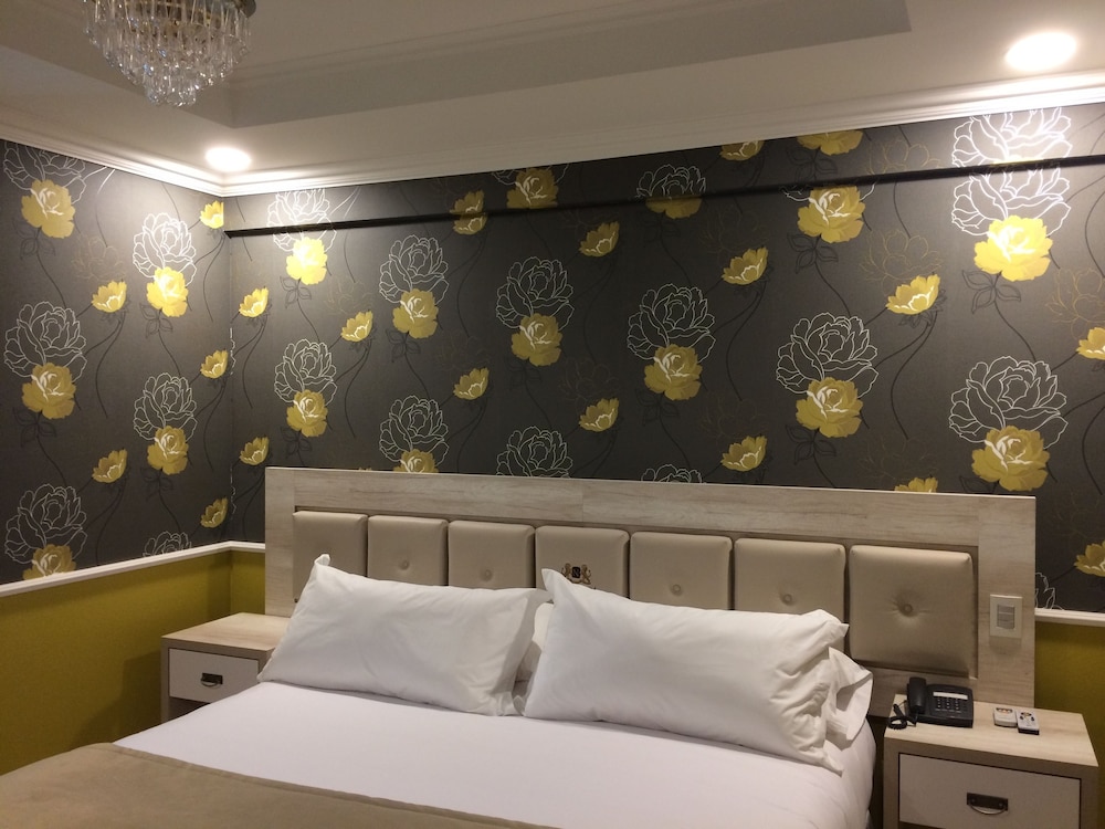 Superior Single Room, 1 King Bed, Private Bathroom photo 2