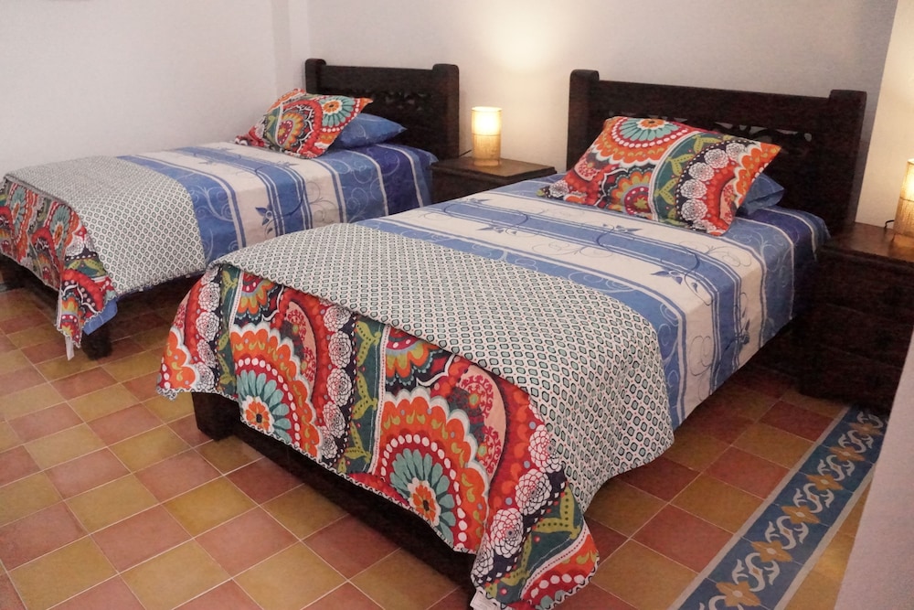 Twin Room, 2 Twin Beds