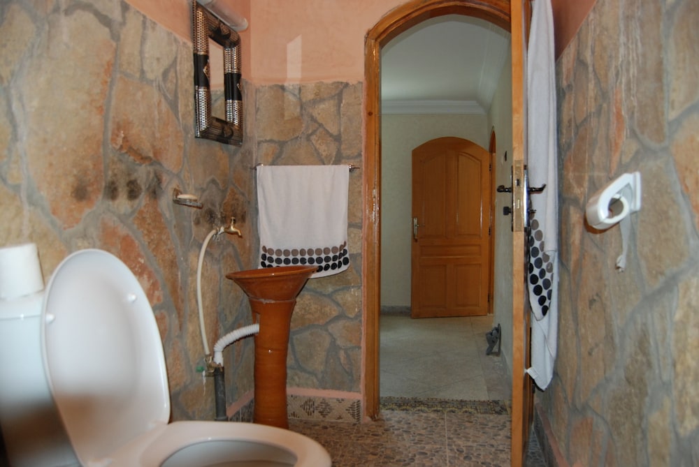 Double or Twin Room photo 3