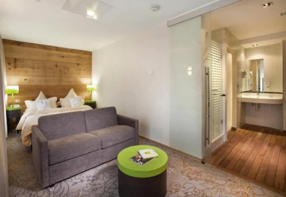 Quadruple Room (Village) photo 3
