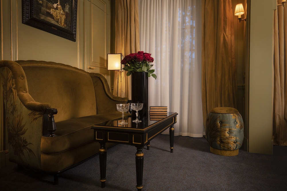 Junior Suite thumbnail 5