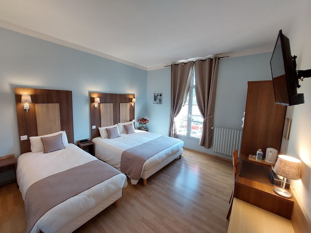 Triple Room, Multiple Beds - Photo 7