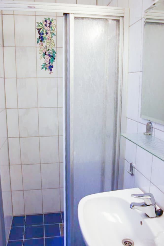 Single Room, Sea View photo 2