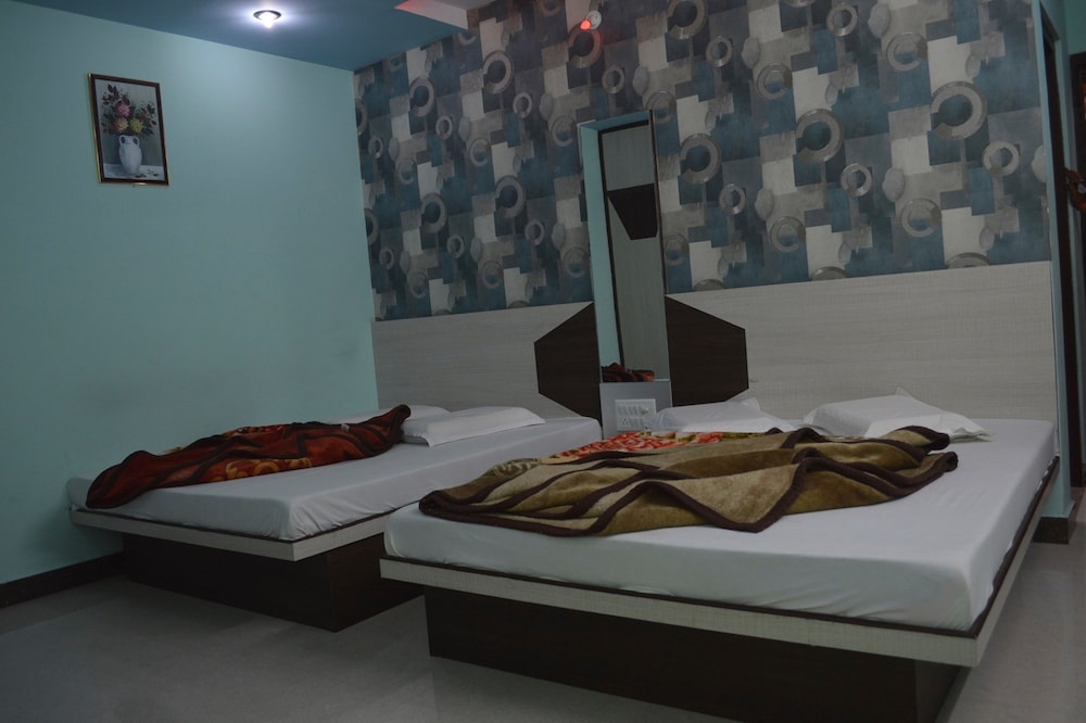Economy Quadruple Room