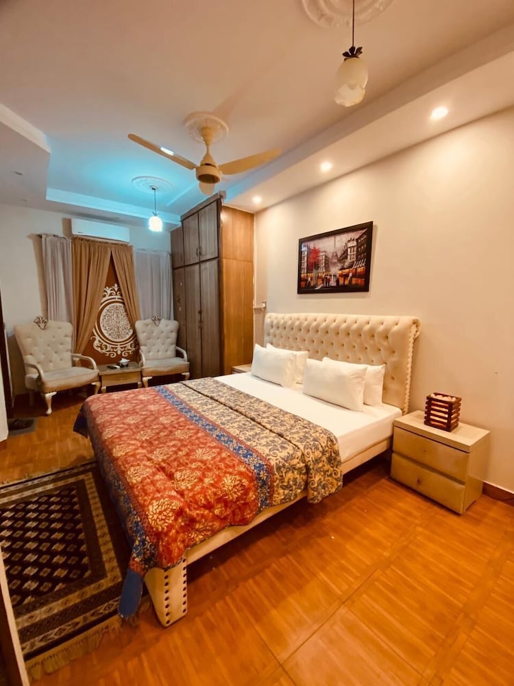 Deluxe Double Room - Photo 5