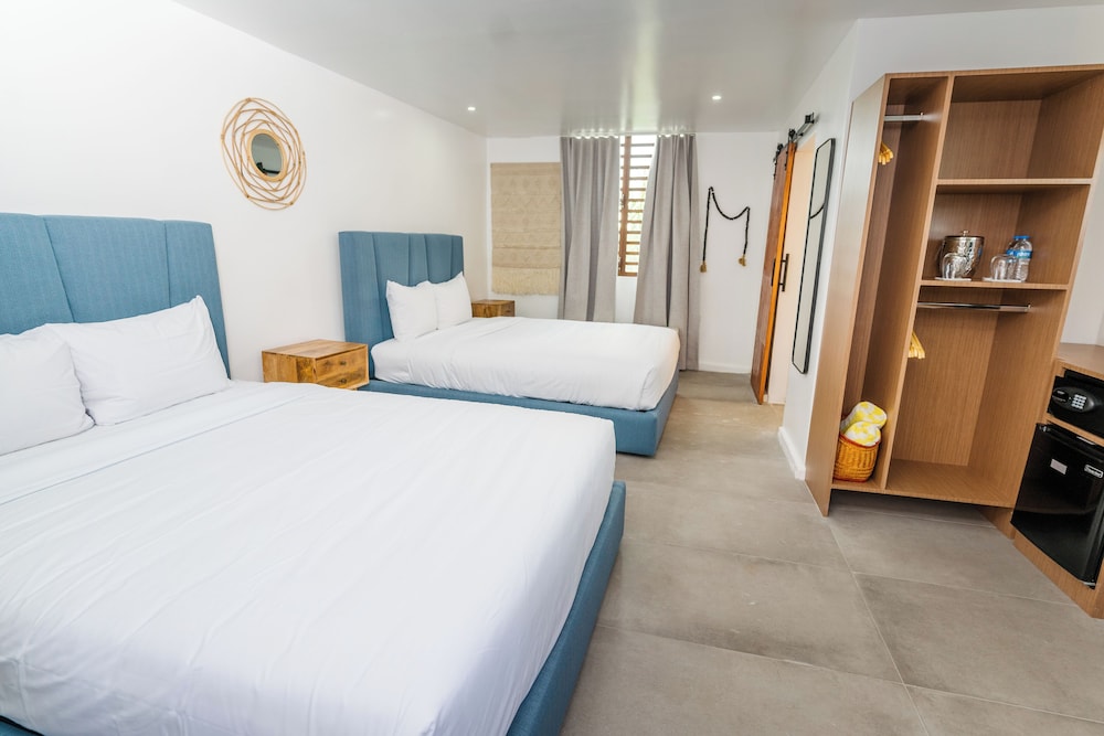 Deluxe Room, 2 Queen Beds