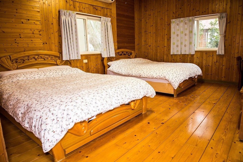 Standard Quadruple Room photo 2