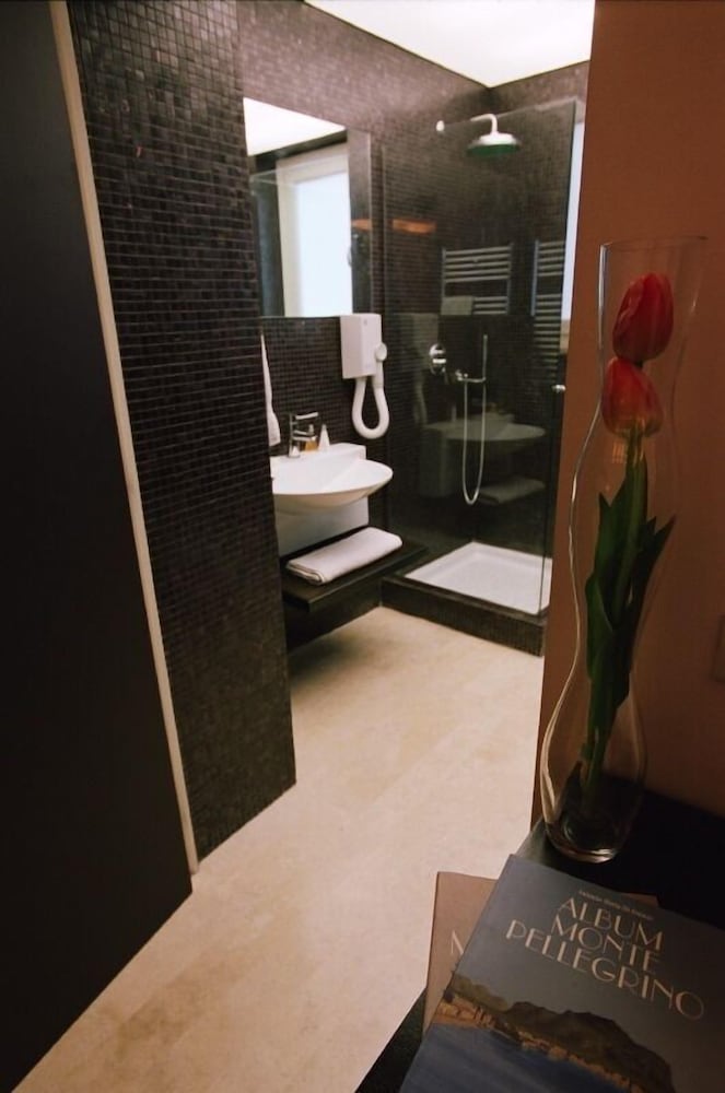 Junior Suite - Photo 2