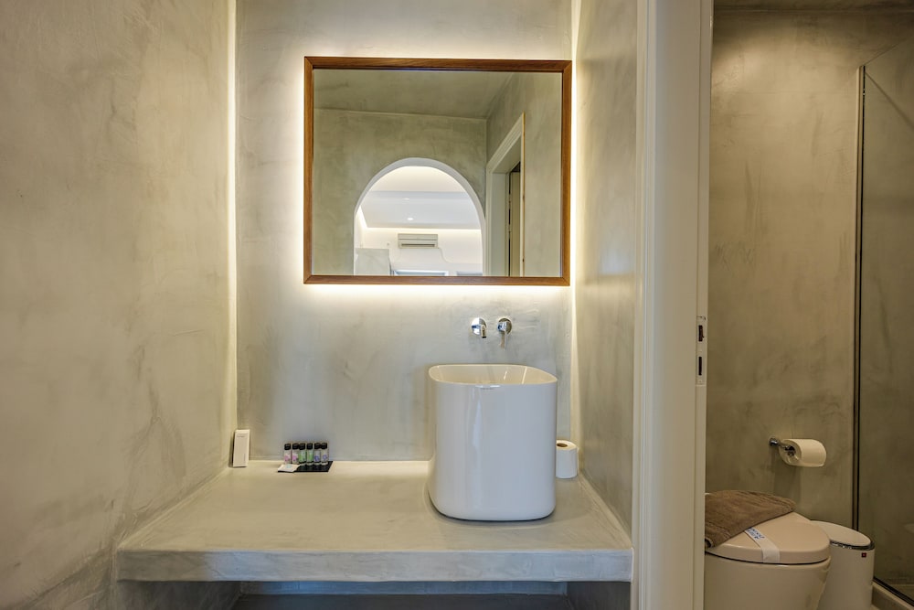 Superior Room - Photo 20