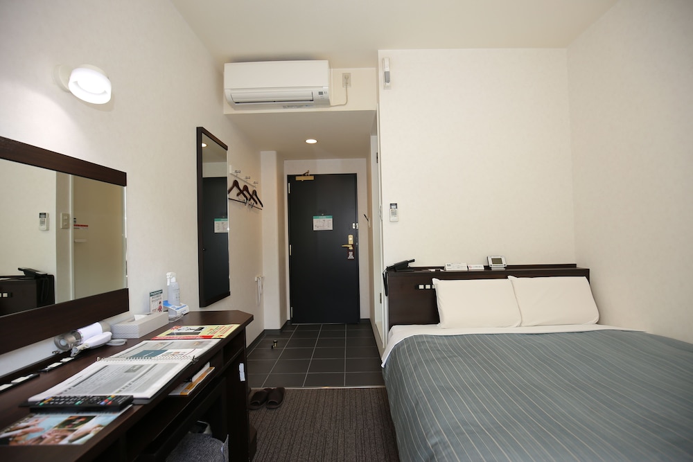Double Room, Smoking photo 3