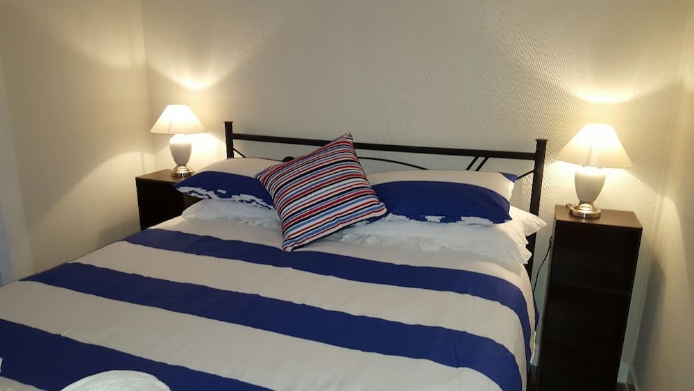 Sailor's Rest: 3-Bedroom House and 1 Rumpus Room (including 1 tri-bunk) photo 1