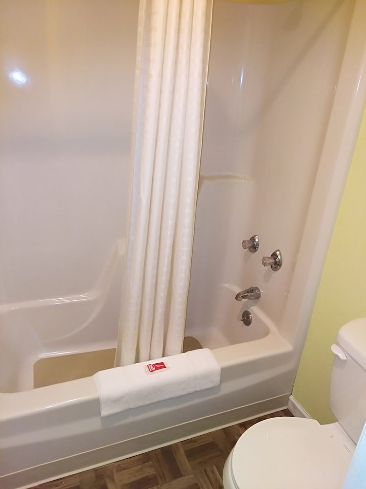 Standard Double Room, 2 Double Beds, Non Smoking photo 3