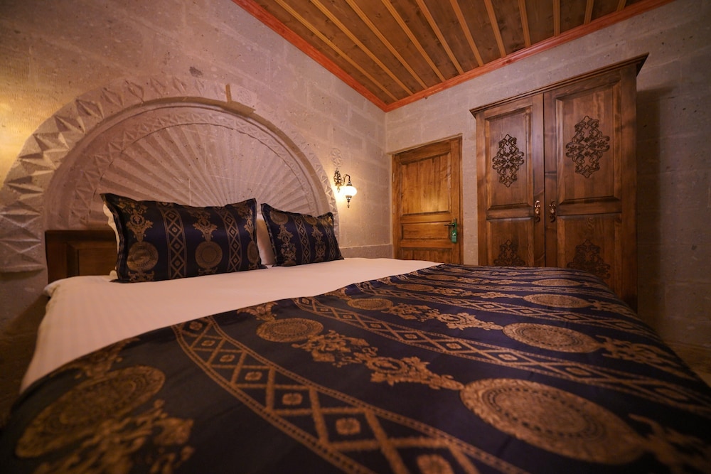 Hanzade Deluxe Stone Room - Photo 27