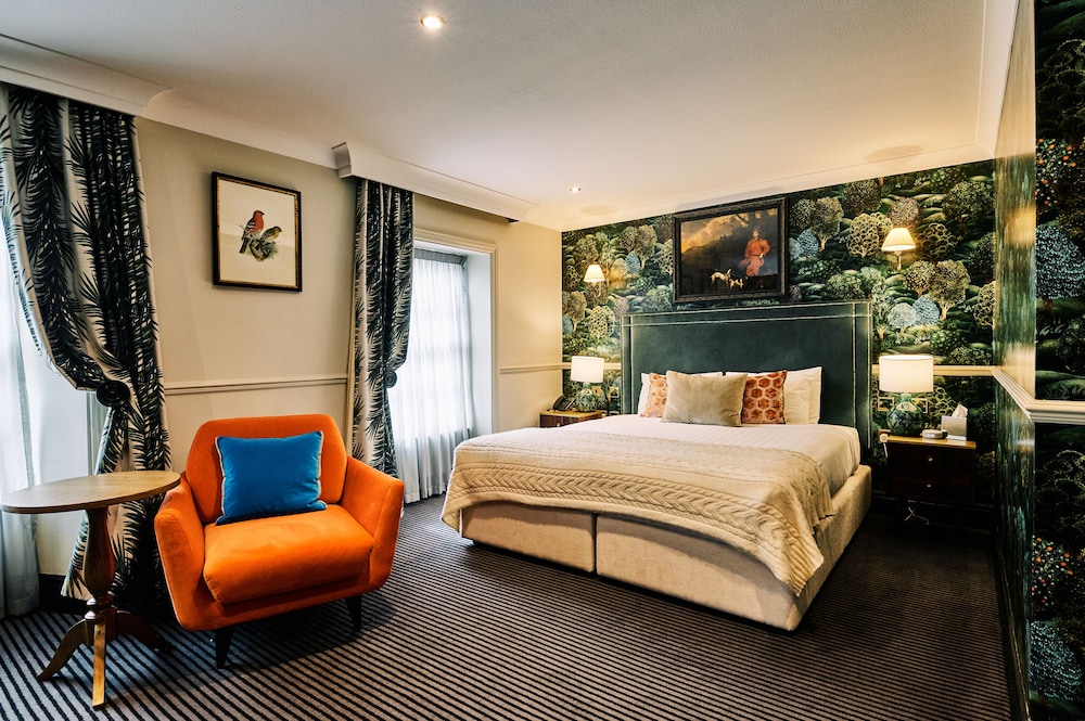 Deluxe Double Room, 1 King Bed, Non Smoking - Photo 1