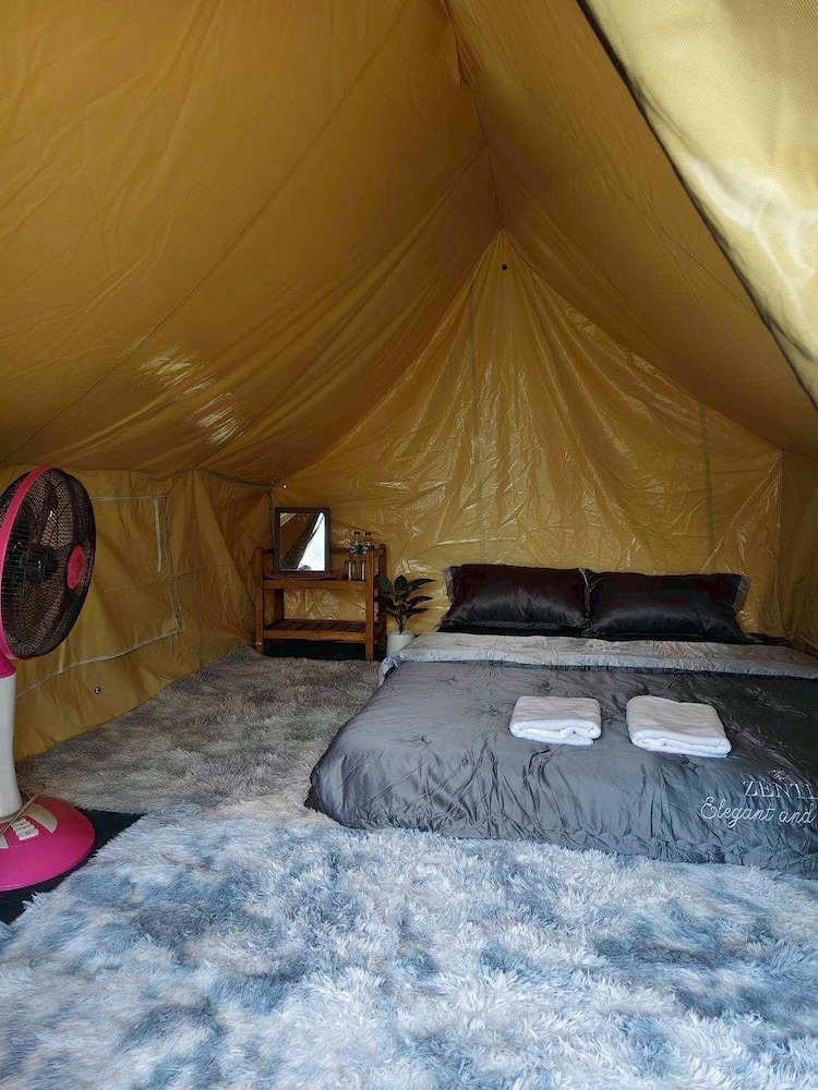 Basic Tent, Japanese Futon, Non Smoking