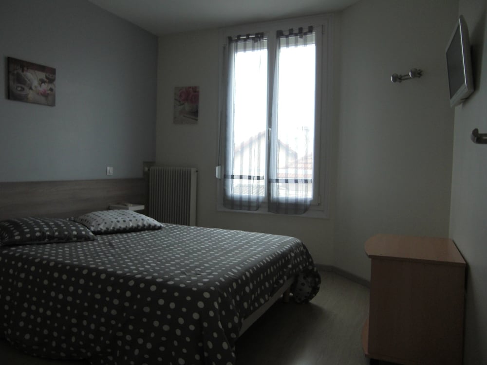 Double Room, Shared Bathroom photo 3