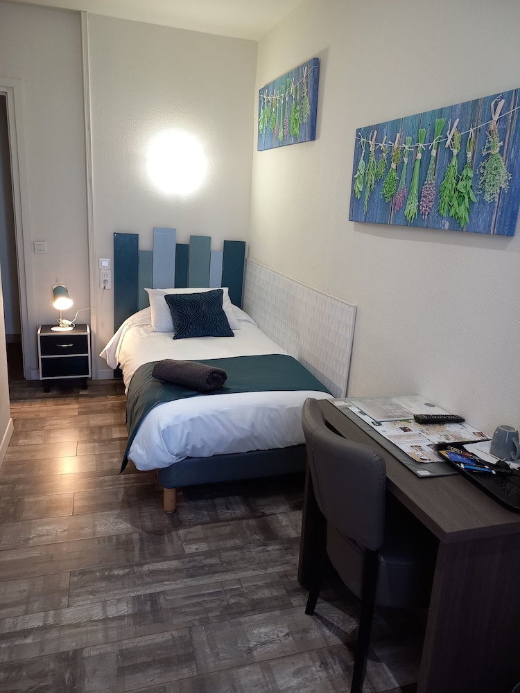 Single Room photo 1
