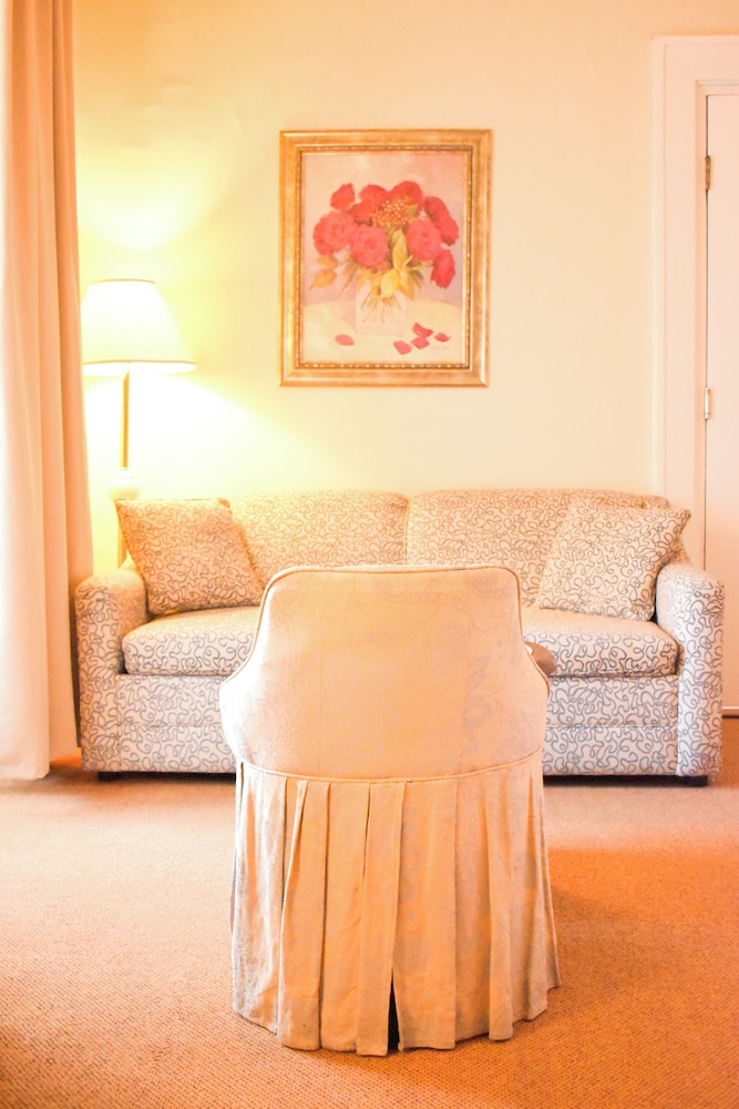 Grand Quadruple Room photo 2