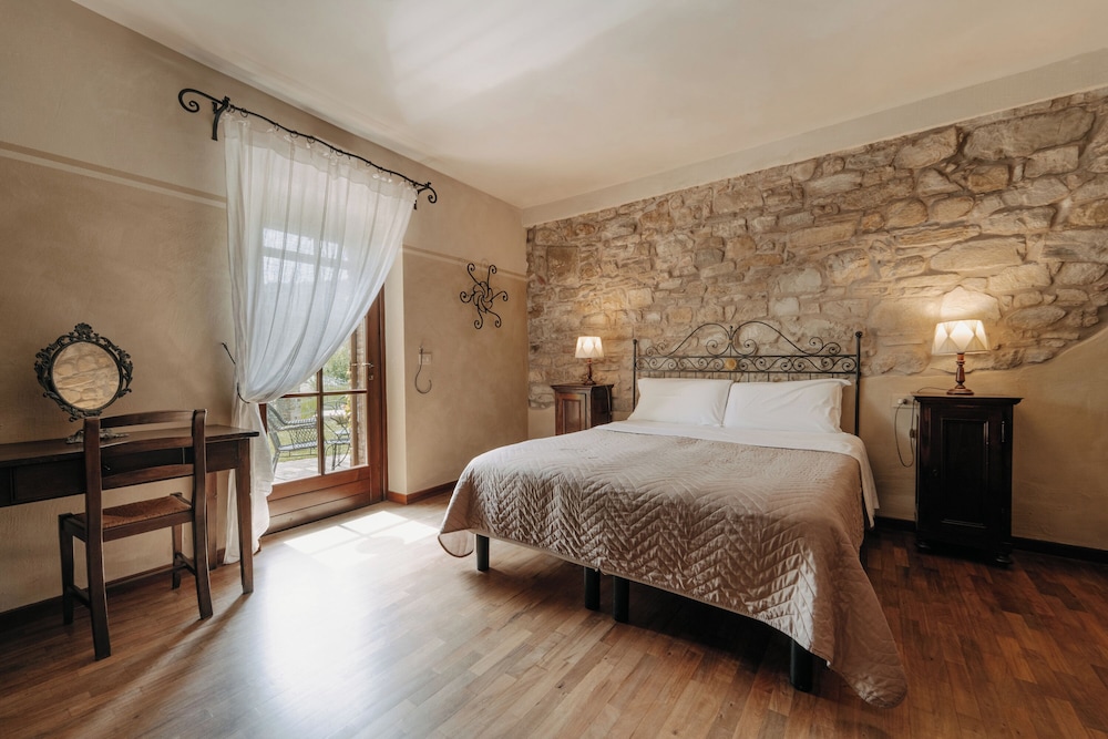 Superior Double or Twin Room, Garden View photo 1