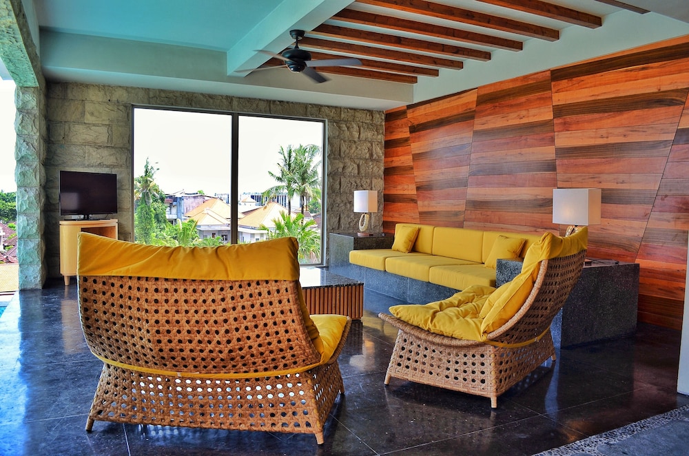 2 BR TSun Rooftop Villa Private Pool (Standard Check Out at 2:00 PM) thumbnail 5