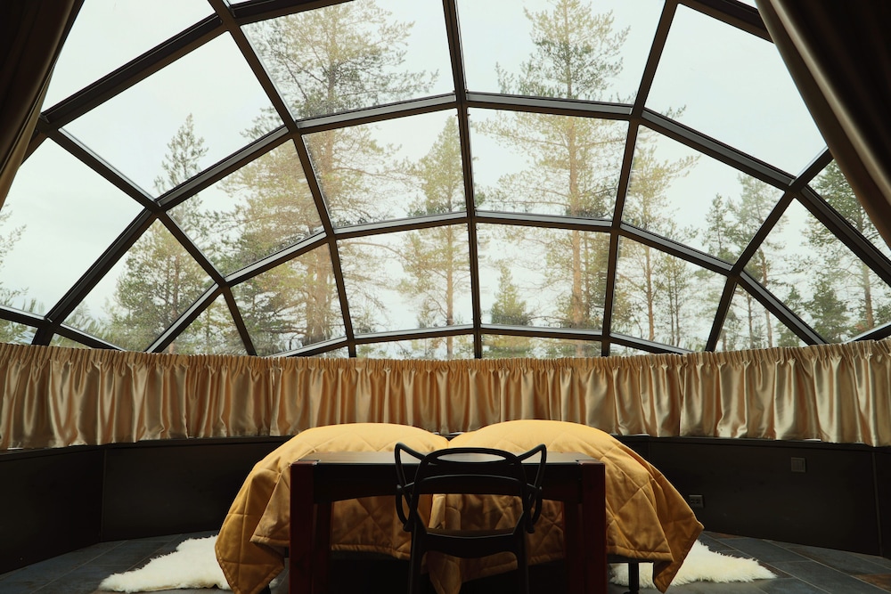 Luxury Kelo-Glass Igloo - Photo 3