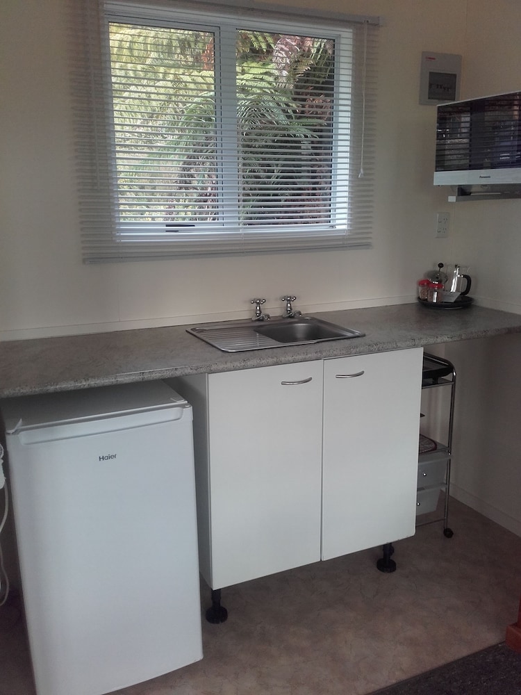 Standard Studio, Ensuite, Garden View (Tui) photo 3