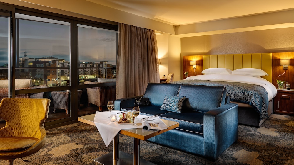 Junior Suite, Balcony, River View - Photo 7