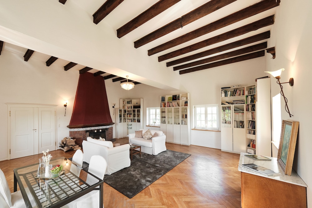 Turm Suite photo 1