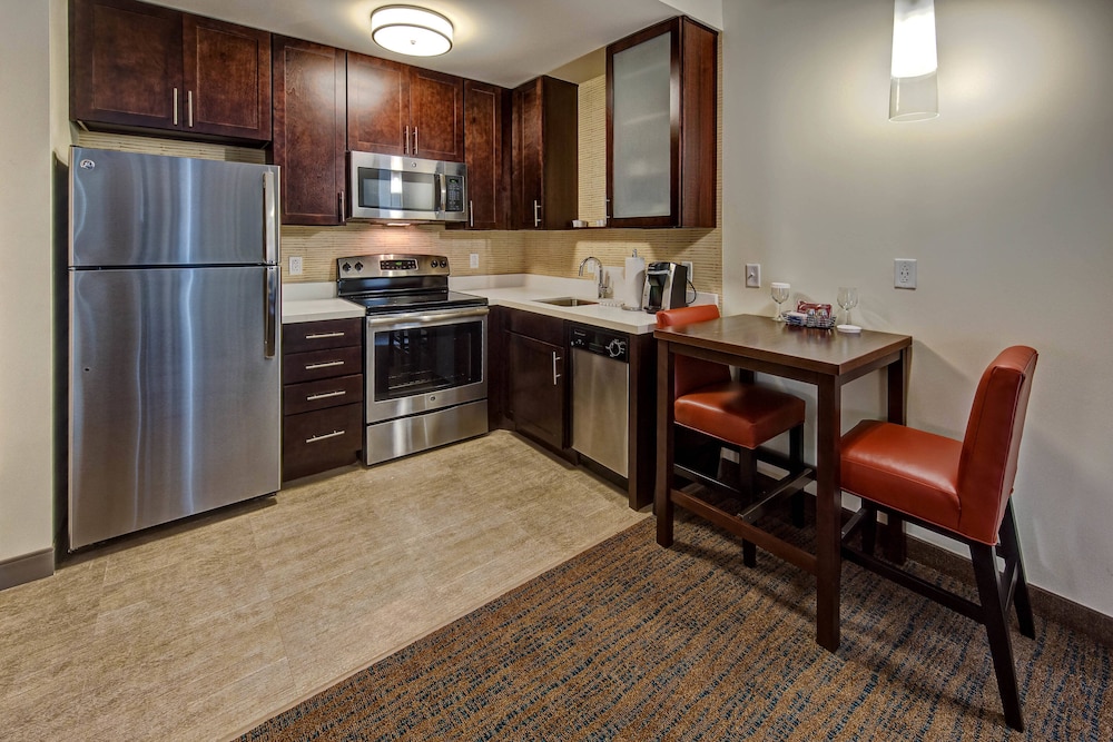 Suite, 1 King Bed with Sofa bed (Hearing Accessible) photo 2