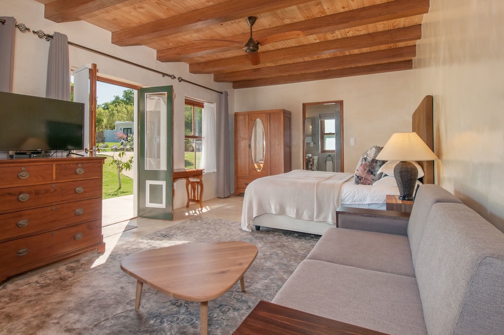 Luxury Cottage - Photo 8