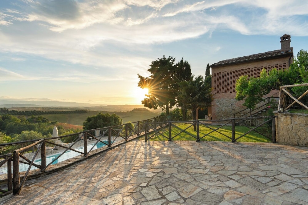 Villa, 2 Bedrooms, Smoking, Private Pool photo 3
