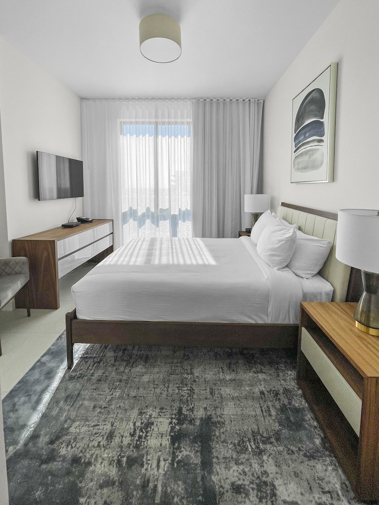 Suite, Multiple Beds, City View (Three Bedroom City View Suite) photo 1