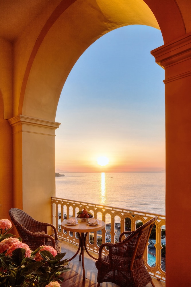 Deluxe Double Room, Balcony, Sea View - Photo 1